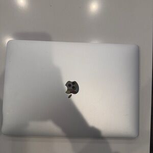 Apple MacBook Pro - Silver Aluminum Finish- 2020